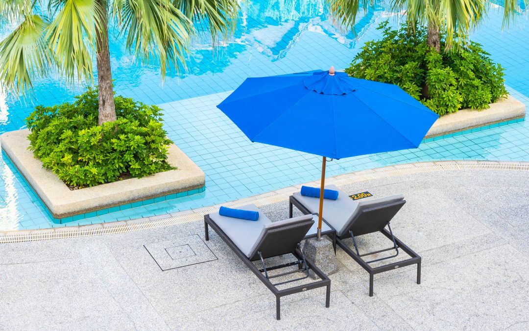 Conseils pour entretenir le carrelage de piscine et préserver son éclat