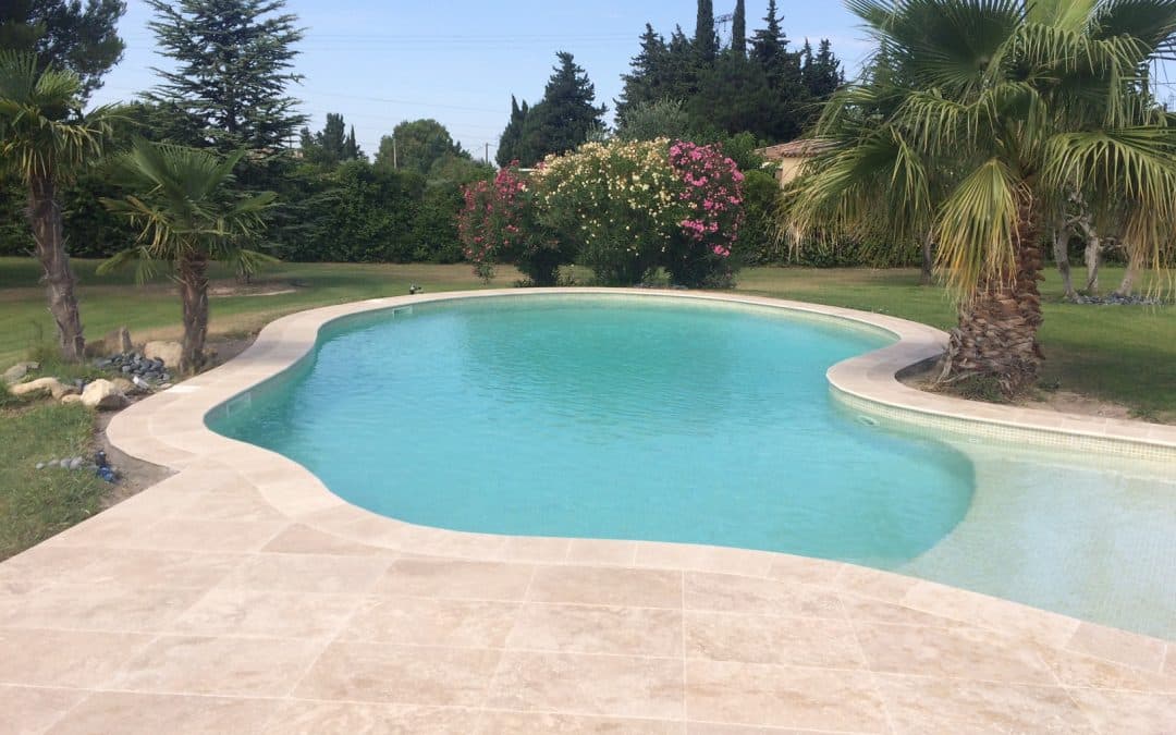 Comment prolonger la durée de vie de votre carrelage extérieur à Lambesc